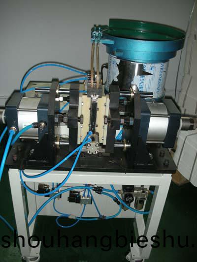 筦子自(zi)動(dong)壓扁機